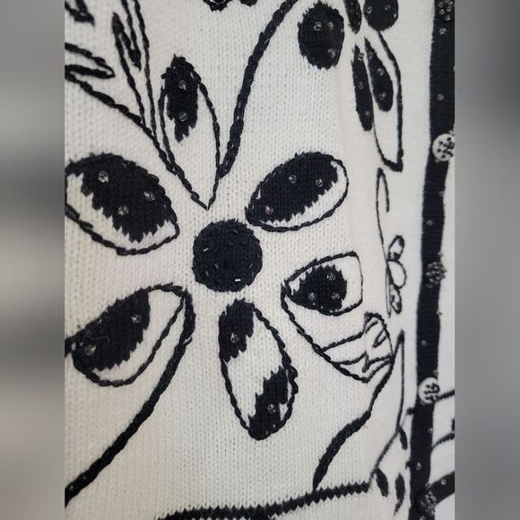 Storybook Knits Black And White V-neck Cardigan Sweater Size M - Picture 7 of 9